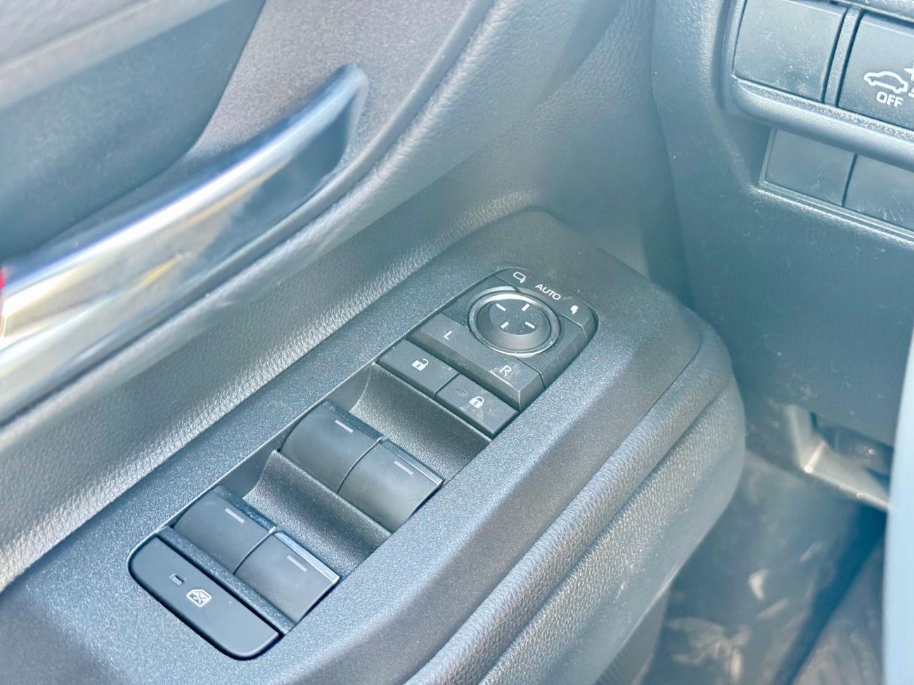 تويوتا برادو Toyota Prado 2025 2.4L petrol
