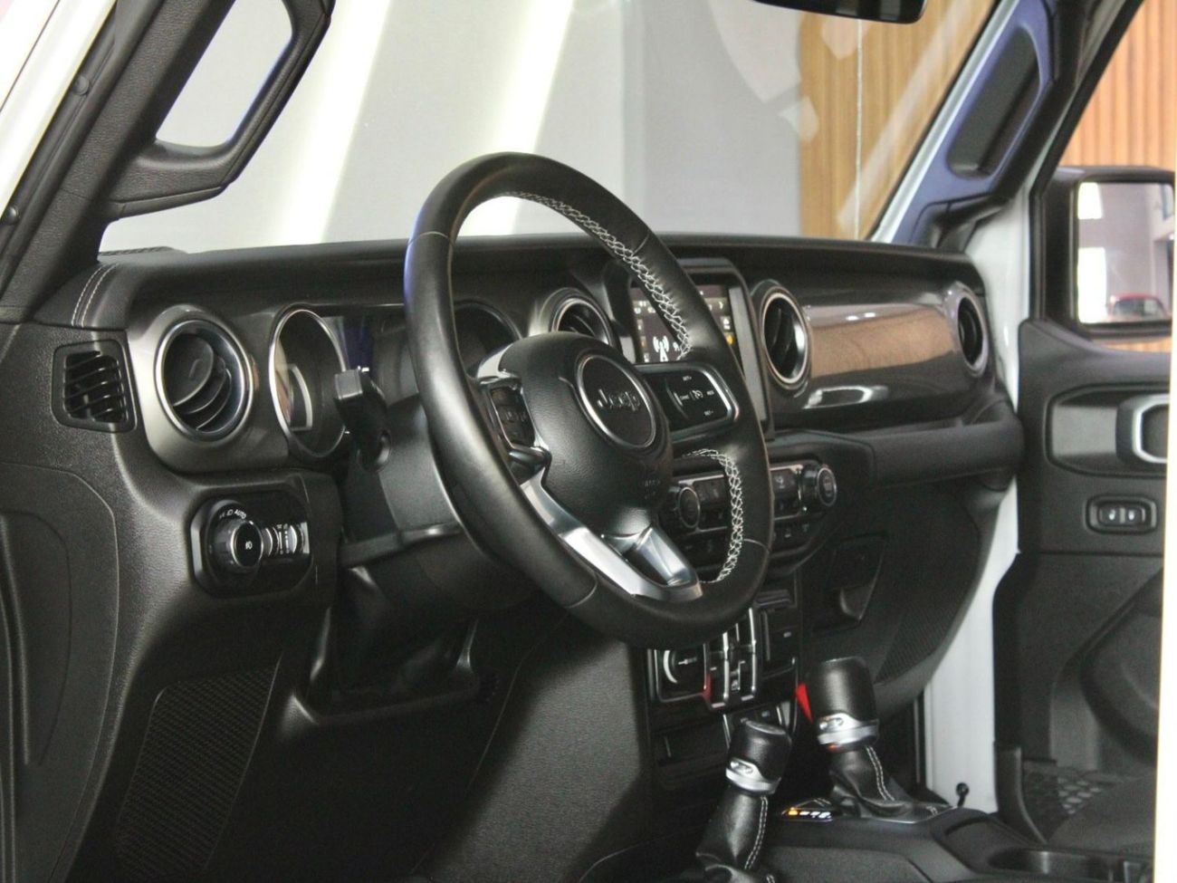 Jeep Wrangler Sahara Edition