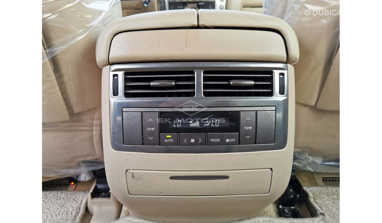 لكزس LX 570 5.7L Petrol, DVD Camera, Sunroof, Leather Seats (LOT # 3668)