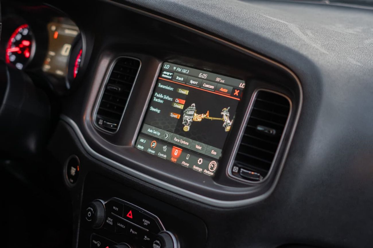 دودج تشارجر R/T Scat Pack 6.4L