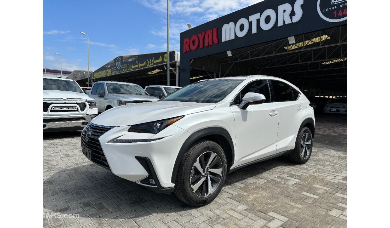 Lexus NX300