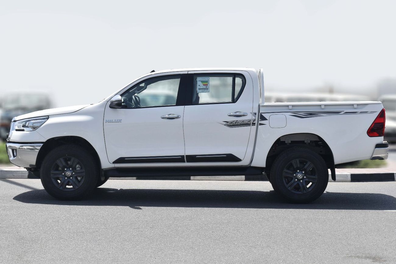 تويوتا هيلوكس TOYOTA HILUX 2.7L MT 4x4