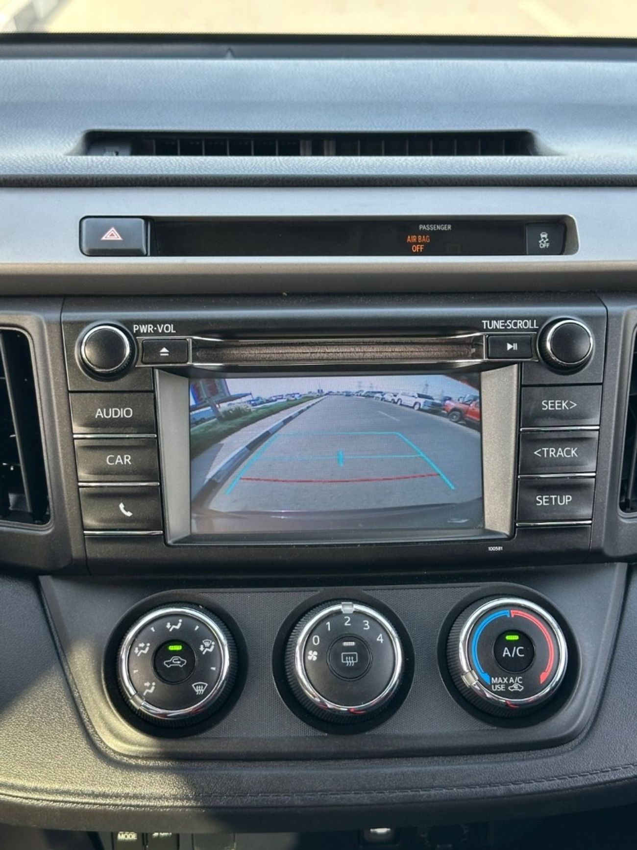 Toyota RAV4 4WD leather seats