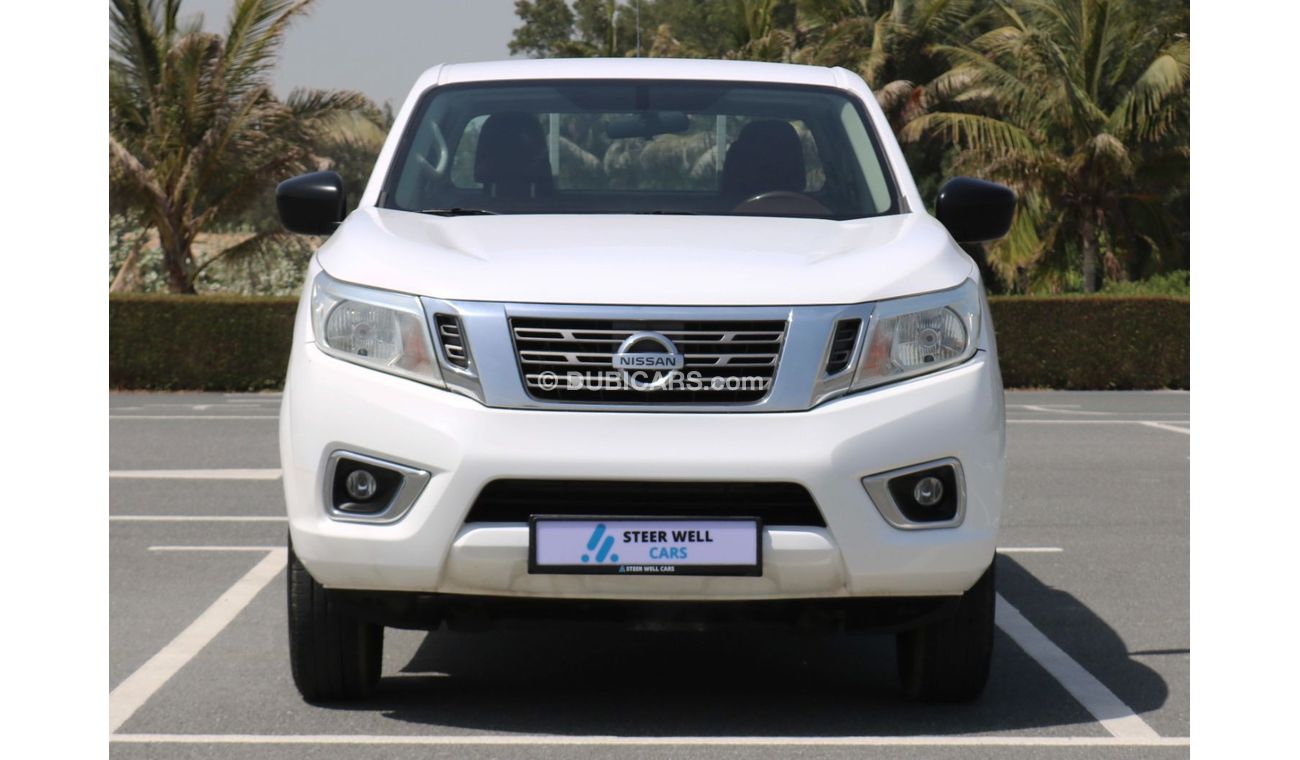 Nissan Navara 2019 | SE | 4X4 PETROL | DOUBLE CABIN | WITH GCC SPECS AND EXCELLENT CONDITION
