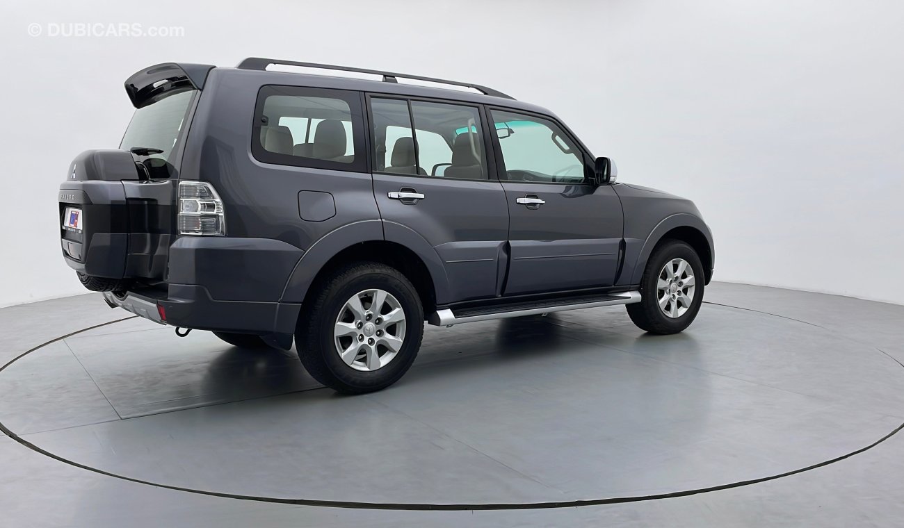 Mitsubishi Pajero GLS MIDLINE WITH SUNROOF 3.5 | Under Warranty | Inspected on 150+ parameters