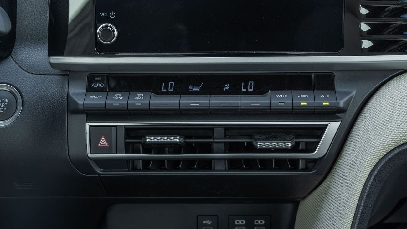 تويوتا كامري GLE TOYOTA CAMRY 2.5 LE -2026YM