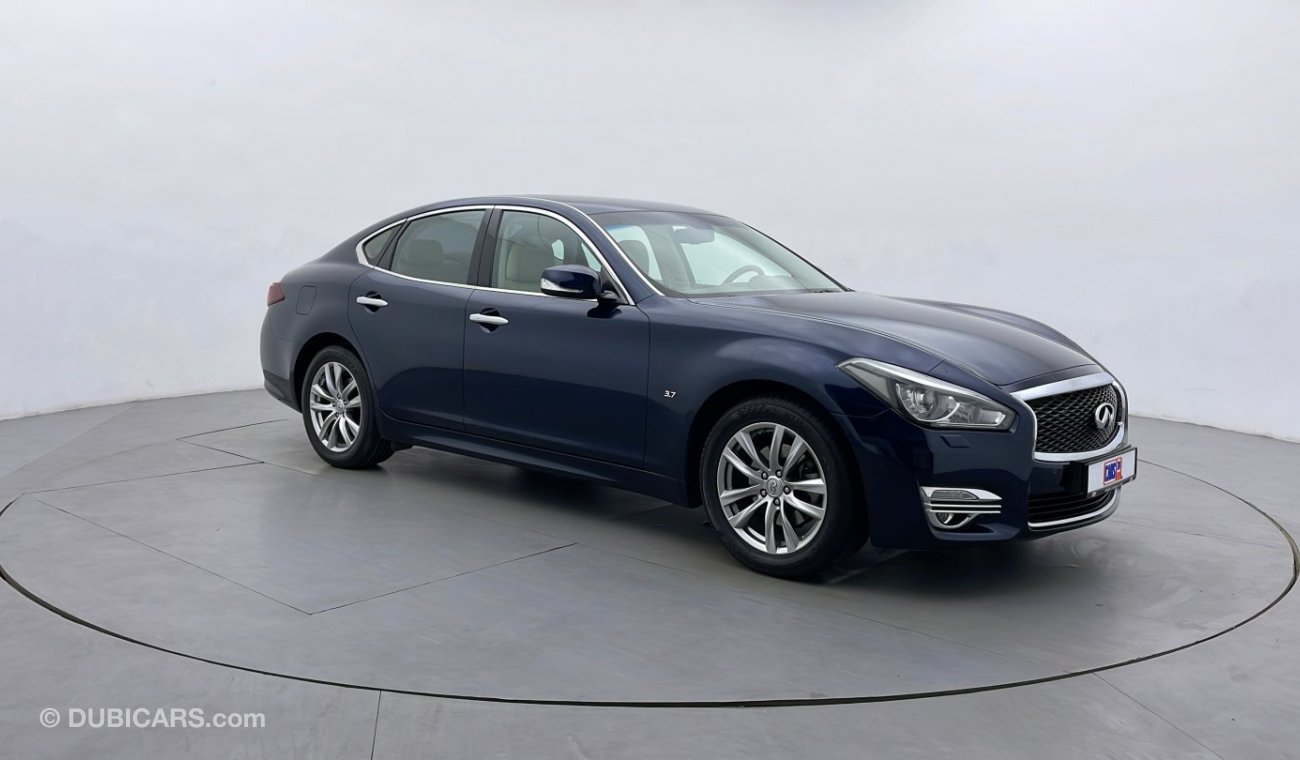 Infiniti Q70 EXCELLENCE 3.7 | Under Warranty | Inspected on 150+ parameters