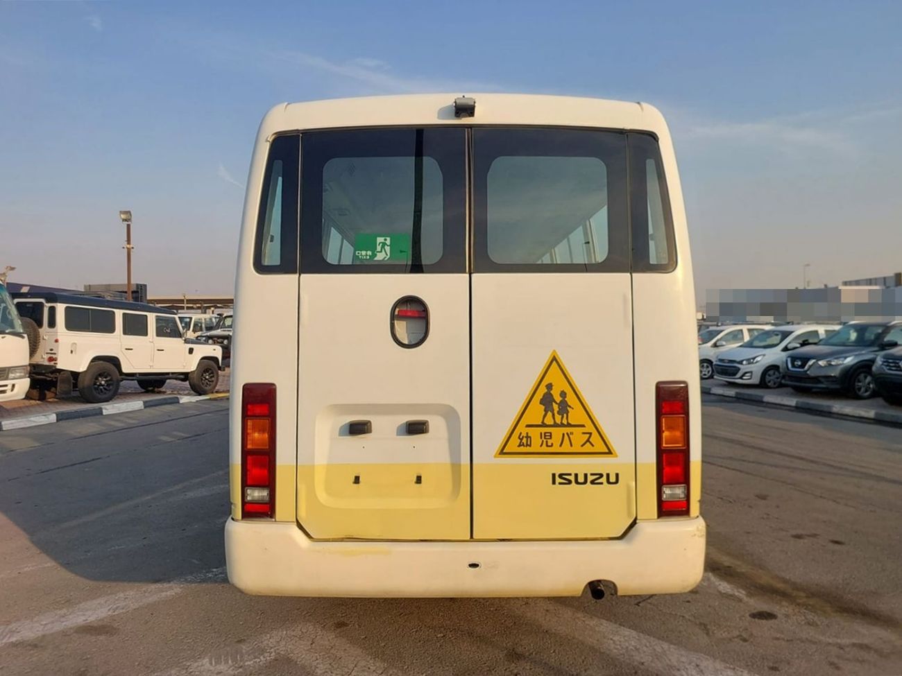 Isuzu Journey ISUZU JOURNEY BUS RHD 2003 MODEL 4.1 L DIESEL MANUAL(PM720009)