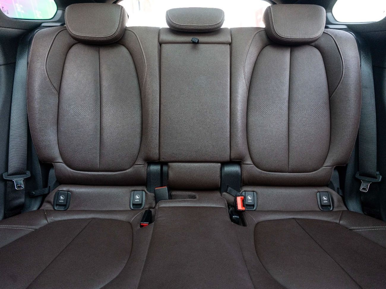 بي أم دبليو X1 sDrive 20i M Sport 2.0L