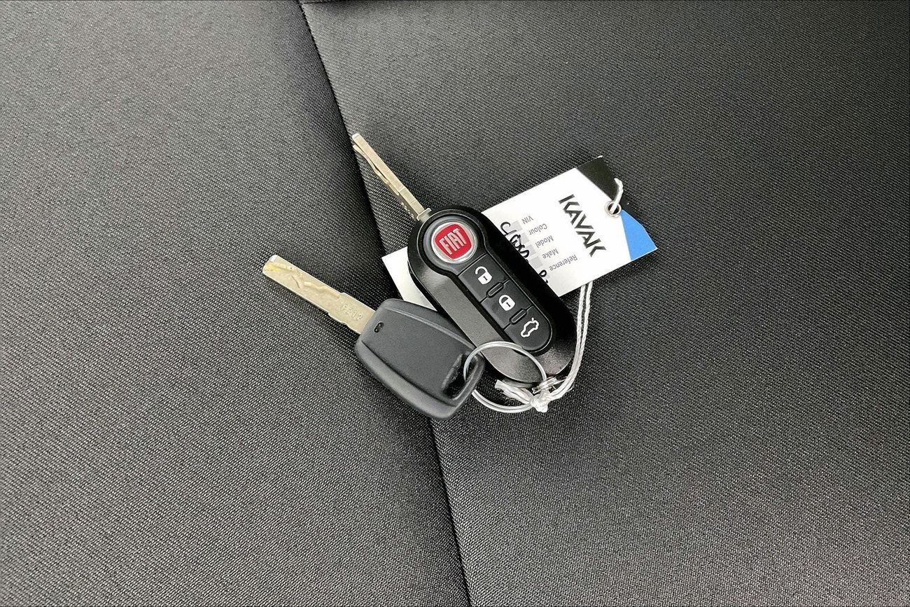 Jeep Grand Cherokee Limited Plus | 1 year free warranty | 0 Down Payment