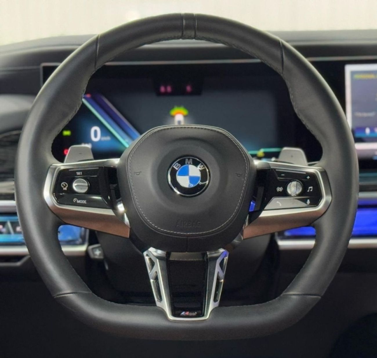 BMW 735i M-Sport 2023 BMW 735i M-Sport, 2027 BMW Warranty + Service Pack, Fully Loaded, Low Kms, 740i Kit, GC