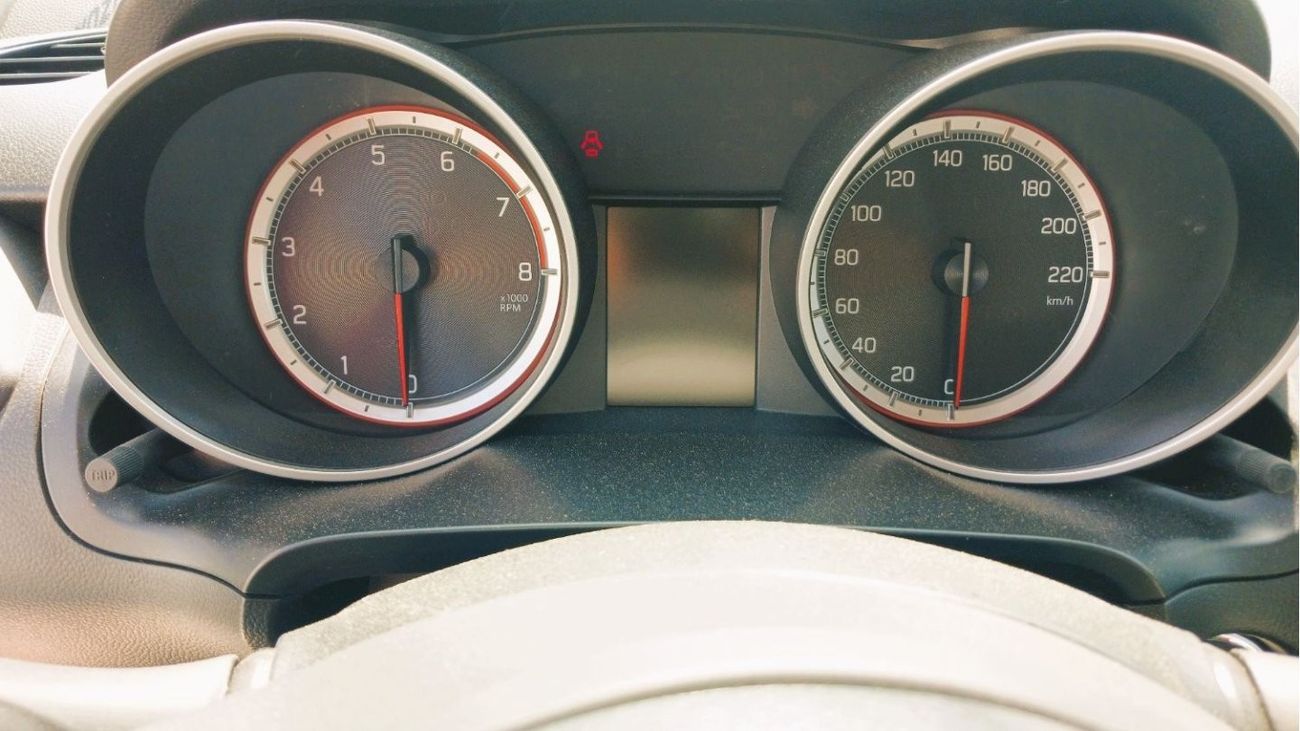 Suzuki Swift Suzuki Swift 1.2L Petrol Mid Top 2024YM