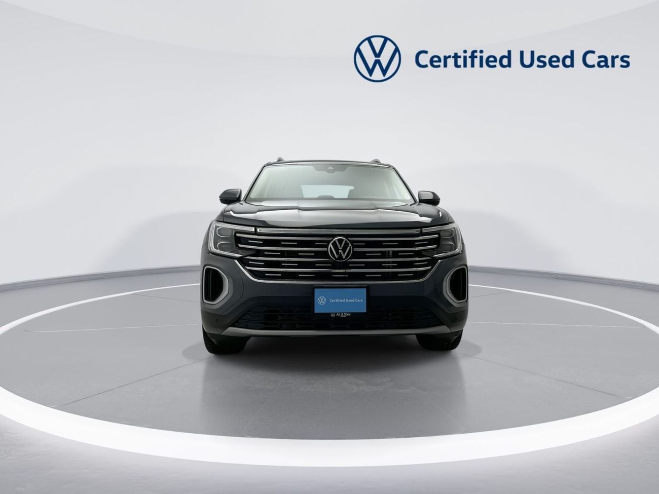 Volkswagen Teramont COMFORTLINE (Facelift 2) | 34,100 AED SAVINGS from New Car | New 12" Screen & LED Light Bar