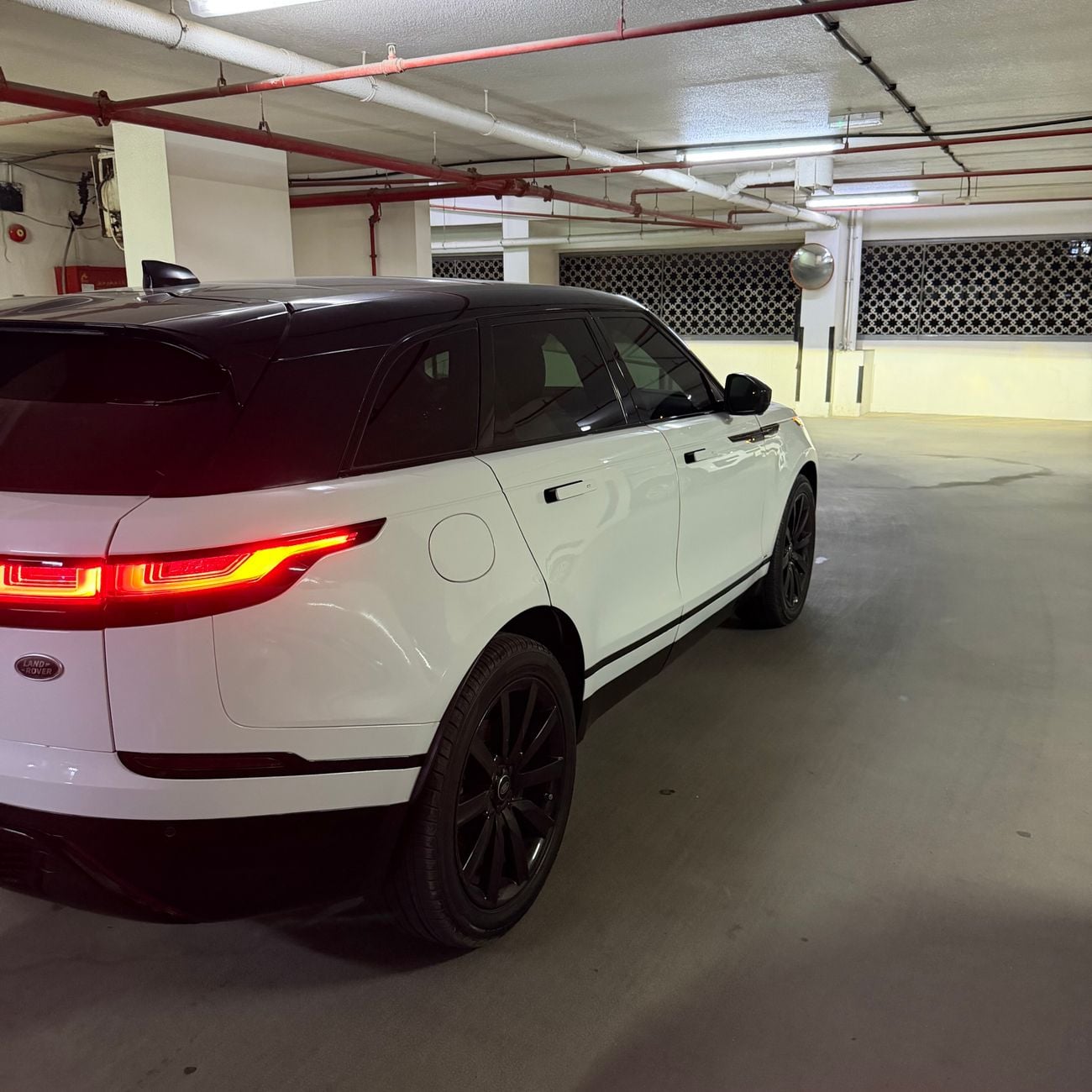 Land Rover Range Rover Velar R-DYNAMIC S