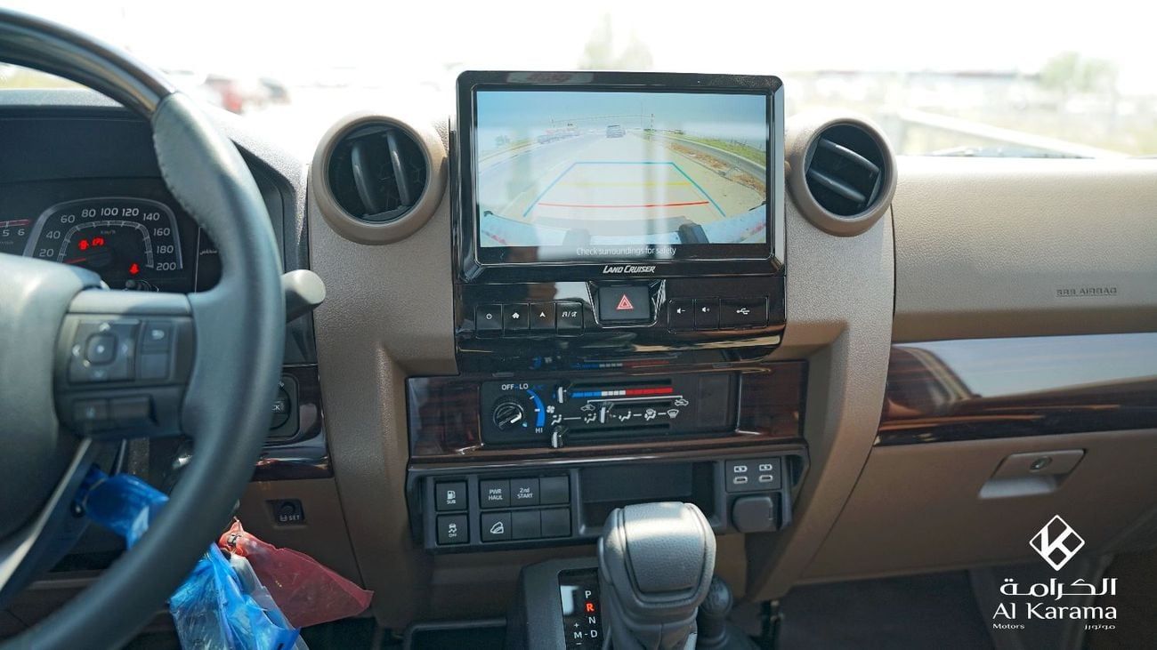 Toyota Land Cruiser Pick Up 2.8L | LX 4x4 Diesel | Alloy Wheel | Rear camera | Diff Lock | Cruise Control | GCC Specs