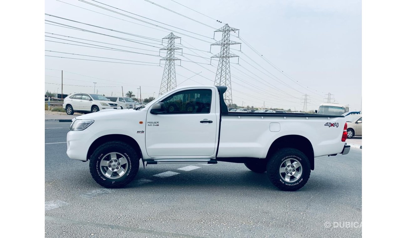 Toyota Hilux SR5 Diesel Right Hand Drive Full option