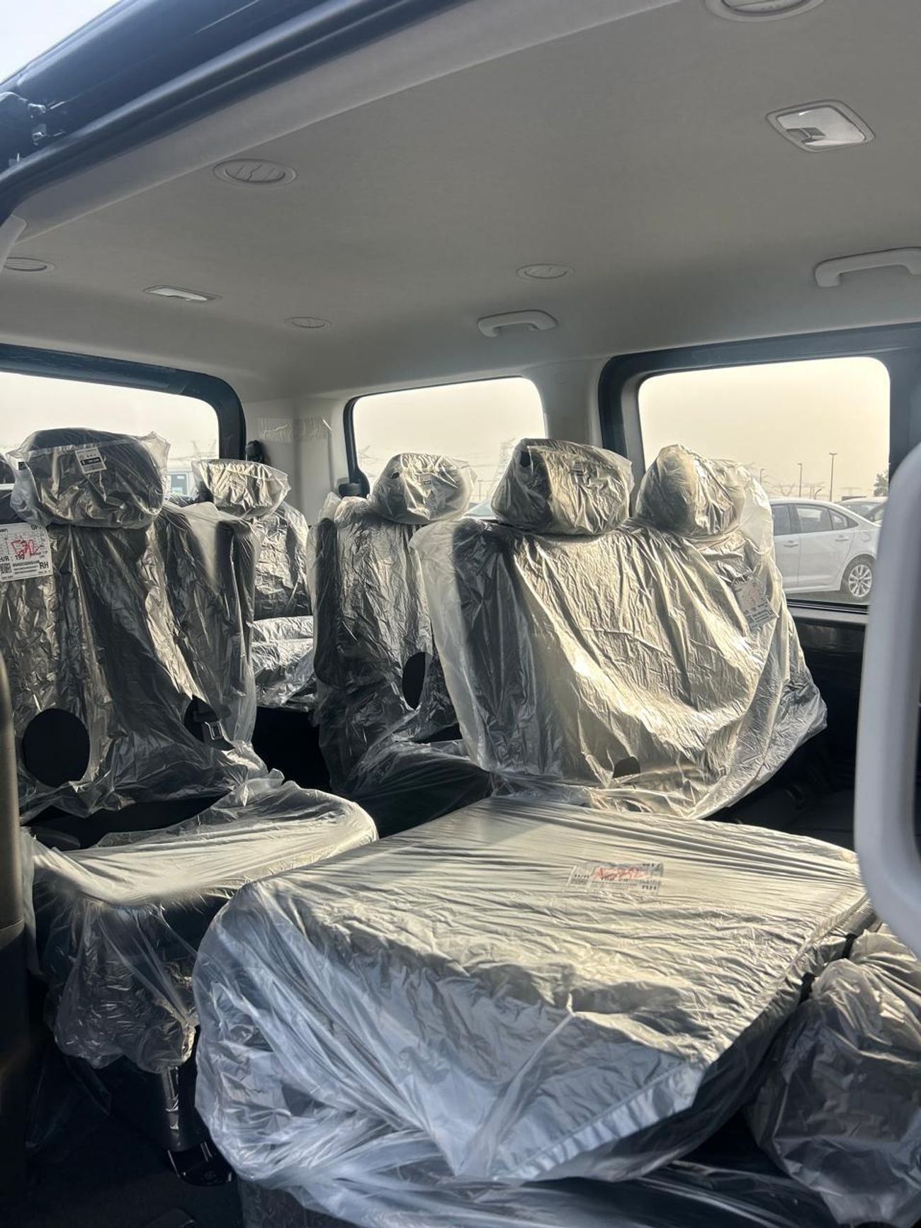 Hyundai Staria Hyundai Staria 2.2l CRDI 11 Seat Fwd Manual Transmission