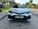 Toyota Camry LE Hybrid 2.5L