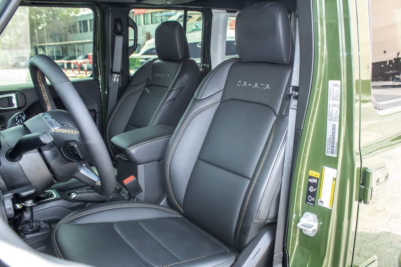 جيب رانجلر Unlimited Sahara 2.0L A/T