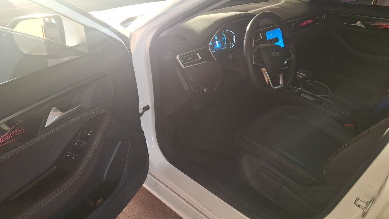 JAC J7 INTELLIGENT 1.5 | Zero Down Payment | Home Test Drive