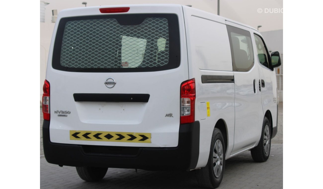 Nissan Urvan Nissan Urvan 2019 GCC, in excellent condition, without accidents