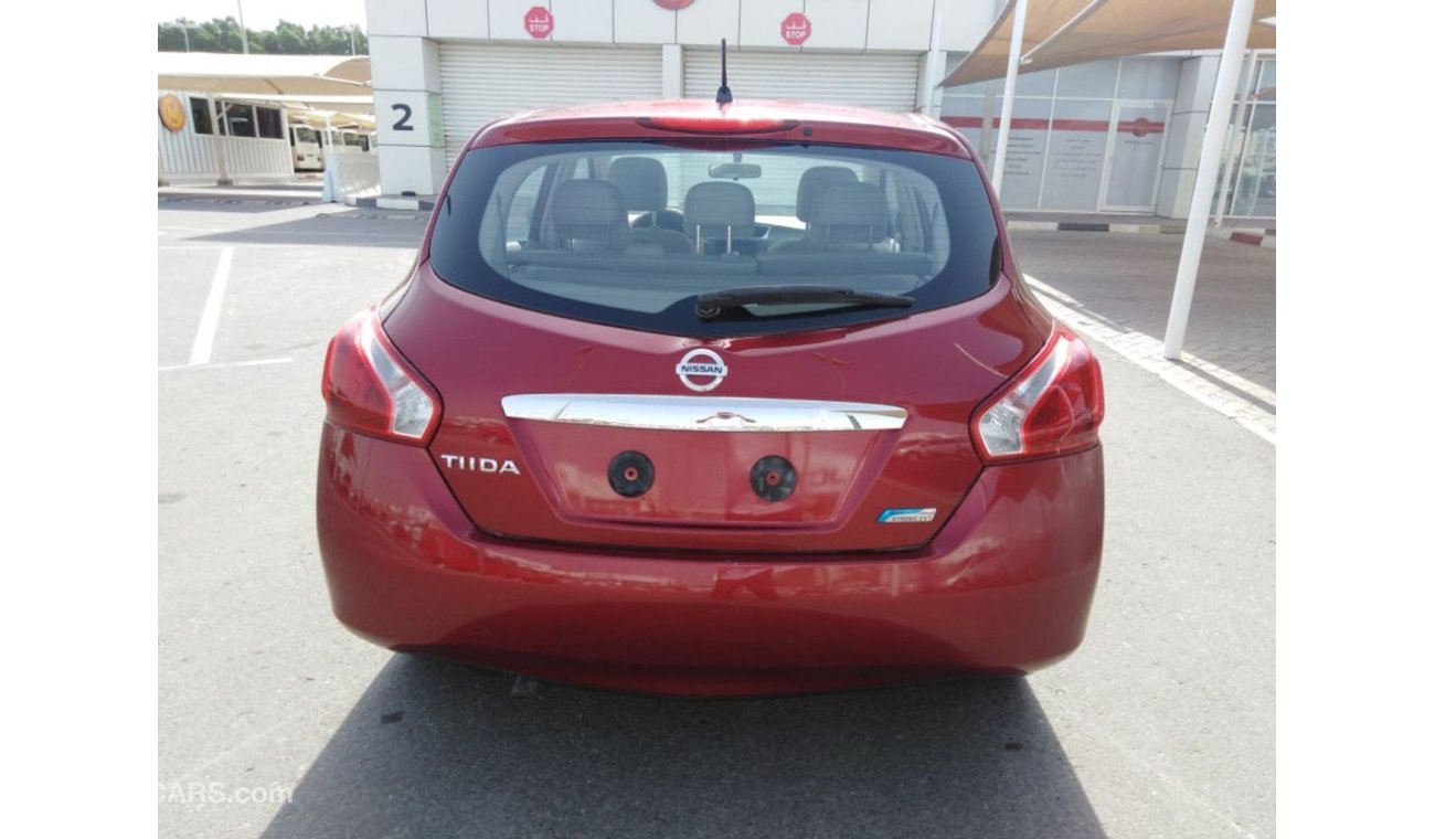 Nissan Tiida 2015 gcc very celen car