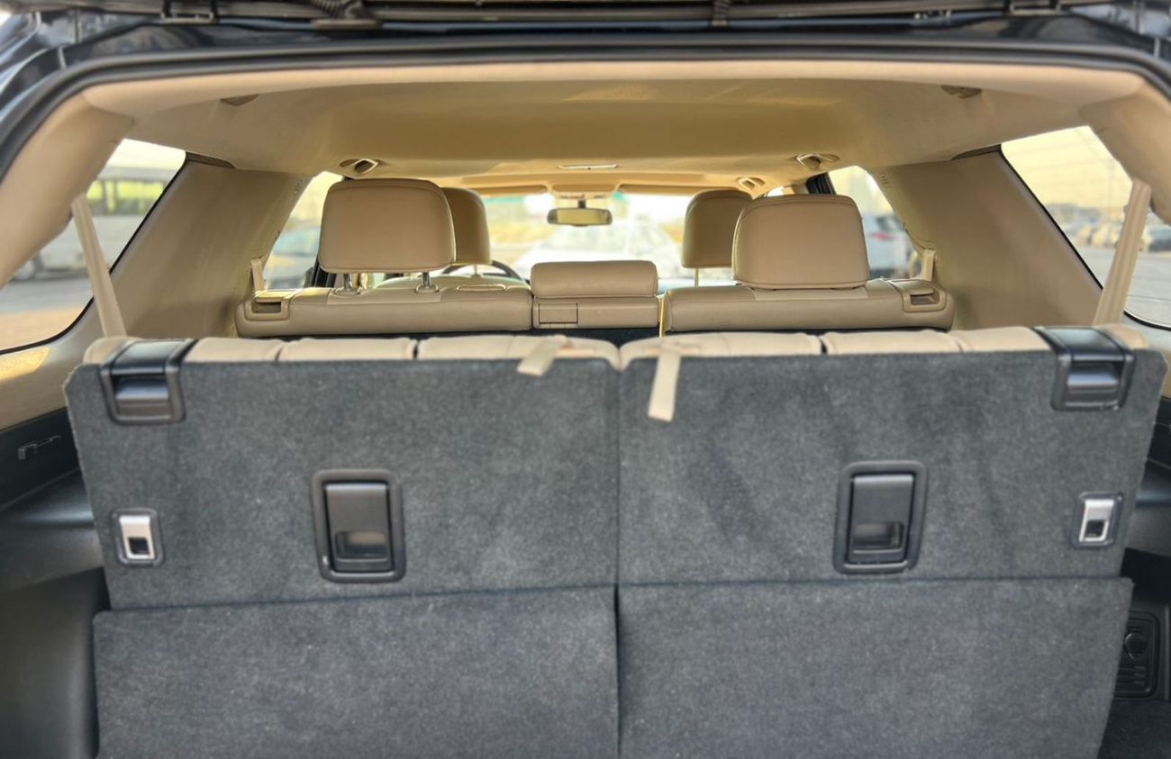 تويوتا Runner4 2015 Toyota 4Runner SR5 Premium - Rear CAM & Leather Seat - Sunroof - 7 Seater - V6 4.0L -