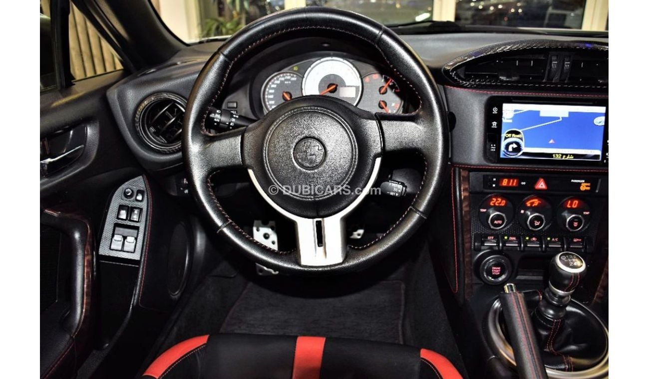 Toyota 86 GTX 86 2014 Model!! in White Red Color! GCC Specs