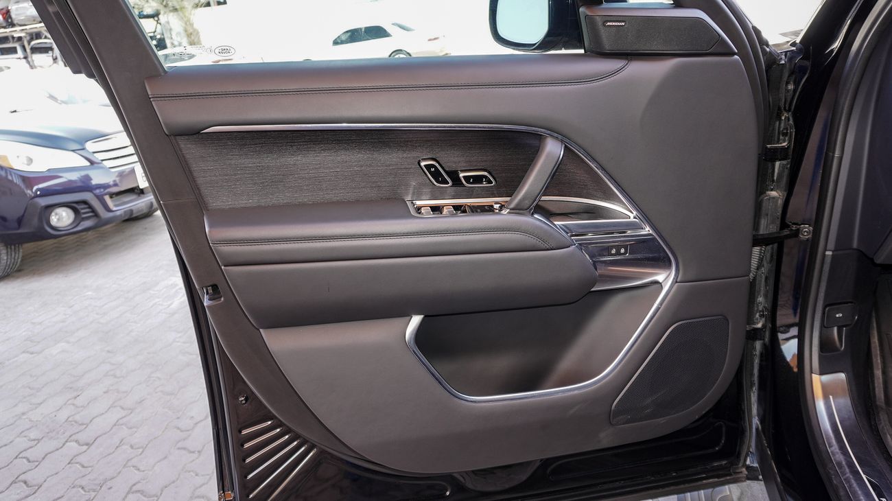 Land Rover Range Rover P530