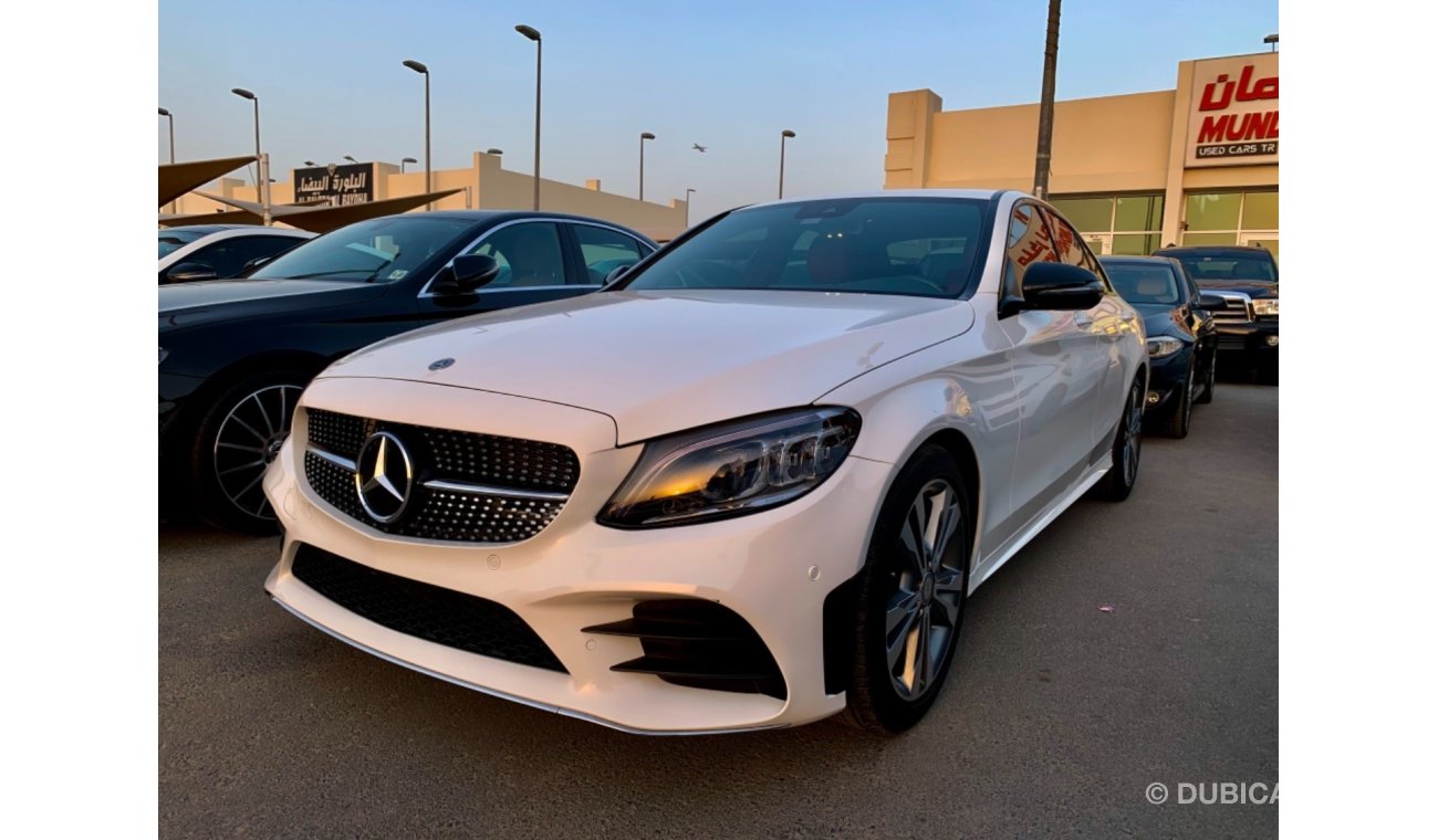 Mercedes-Benz C 300 Mercedes C300 2019   Specifications: Opened roof, screen, sensors, back camera   Fingerprint operati