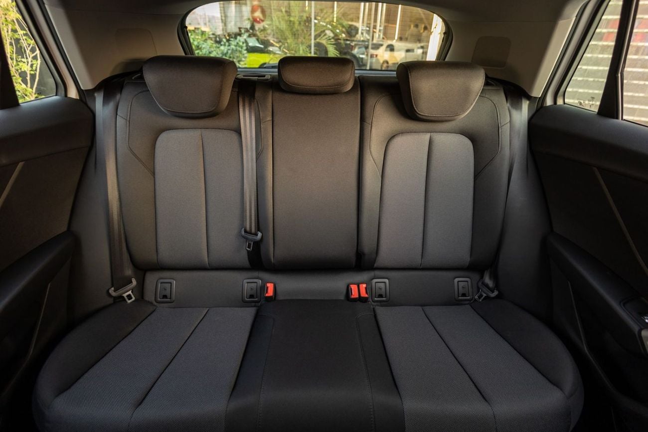 أودي Q2 35 TFSI Audi Q2 2024 مواصفات خليجية مقابل 1,563.00 AED شهريًا