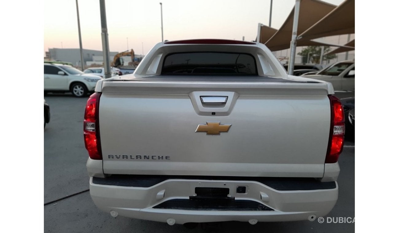 Chevrolet Avalanche شيفرولية افالنش