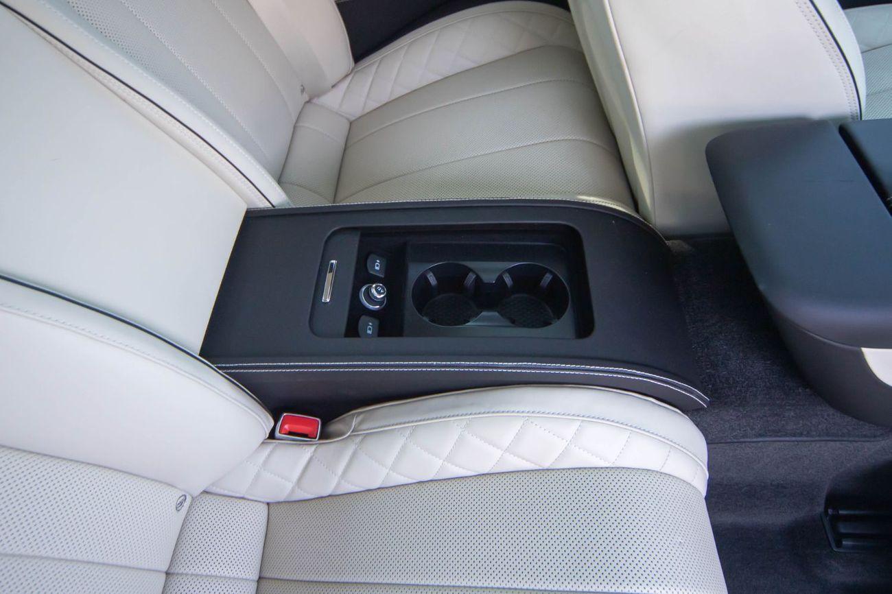 Bentley Continental GT 6.0L W12 (626 HP)