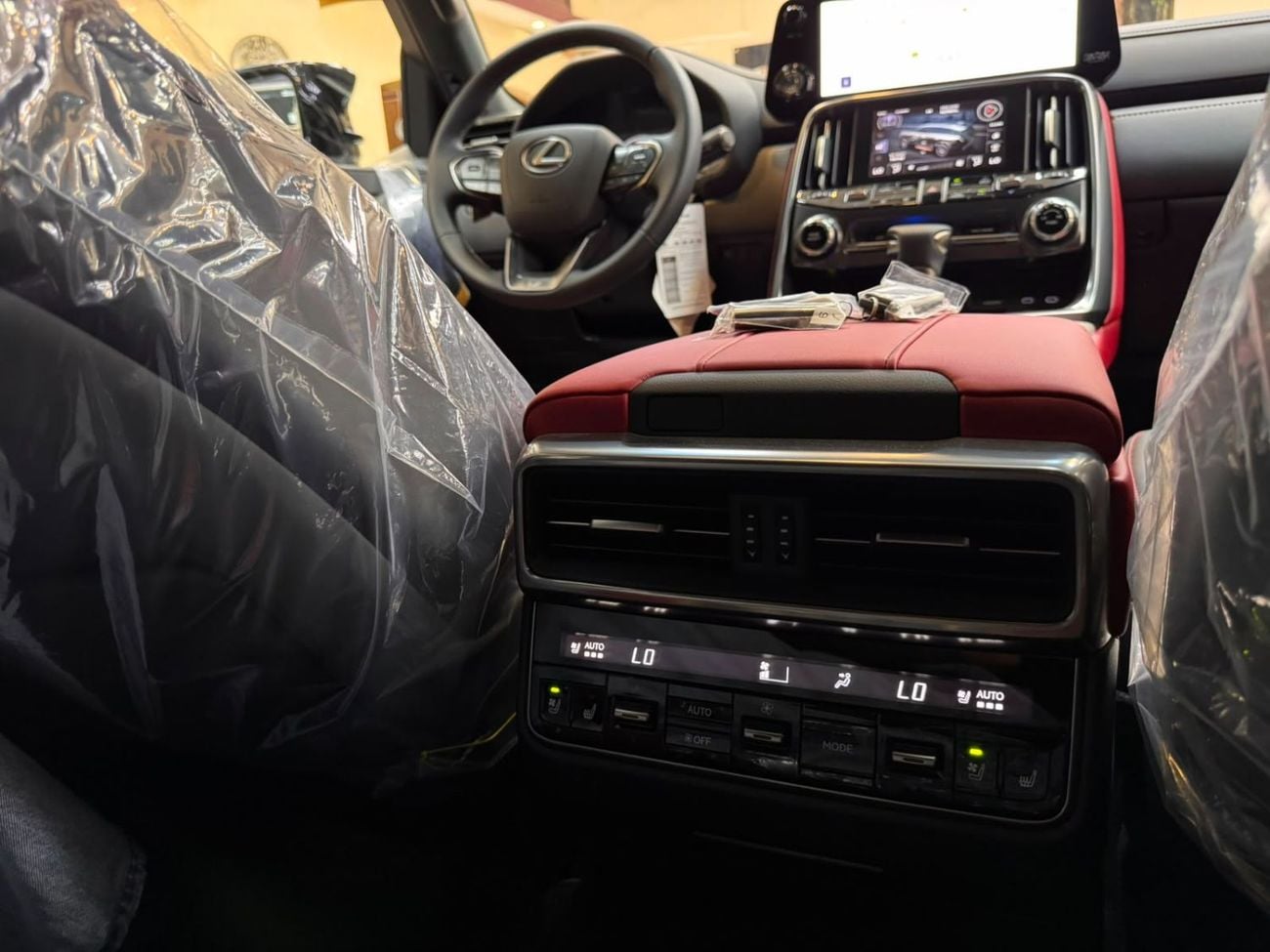 Lexus LX700h F SPORT