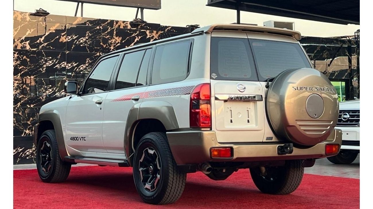 Nissan Patrol Super Safari