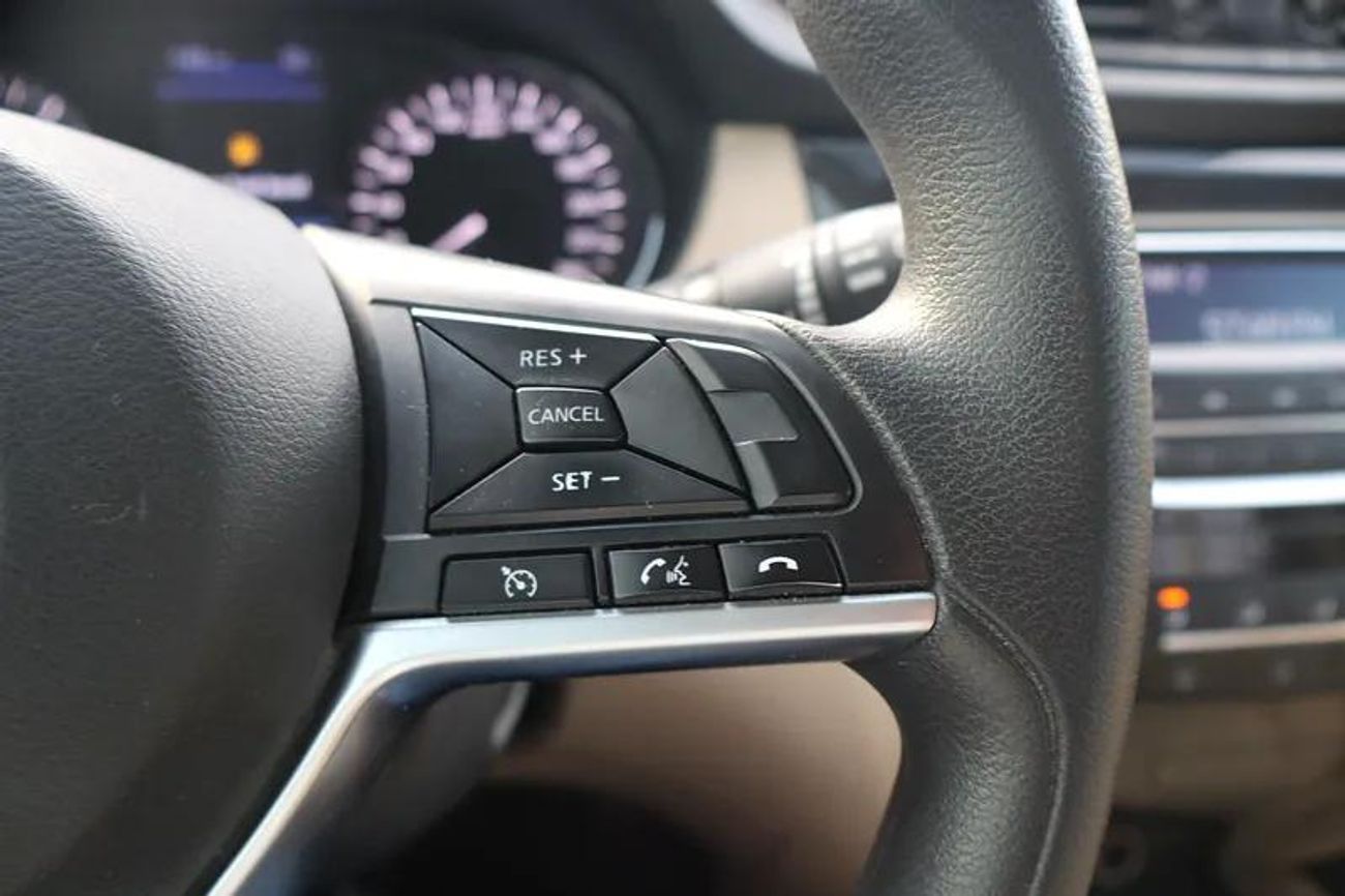 Nissan XTrail S 2.5L (169 HP) FWD (5 Seater)