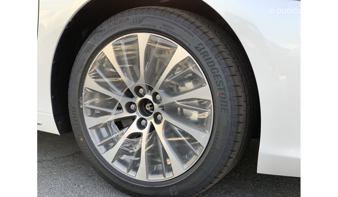 Lexus ES350 V6 MY2021 4 Cameras / Panoramic Sunroof