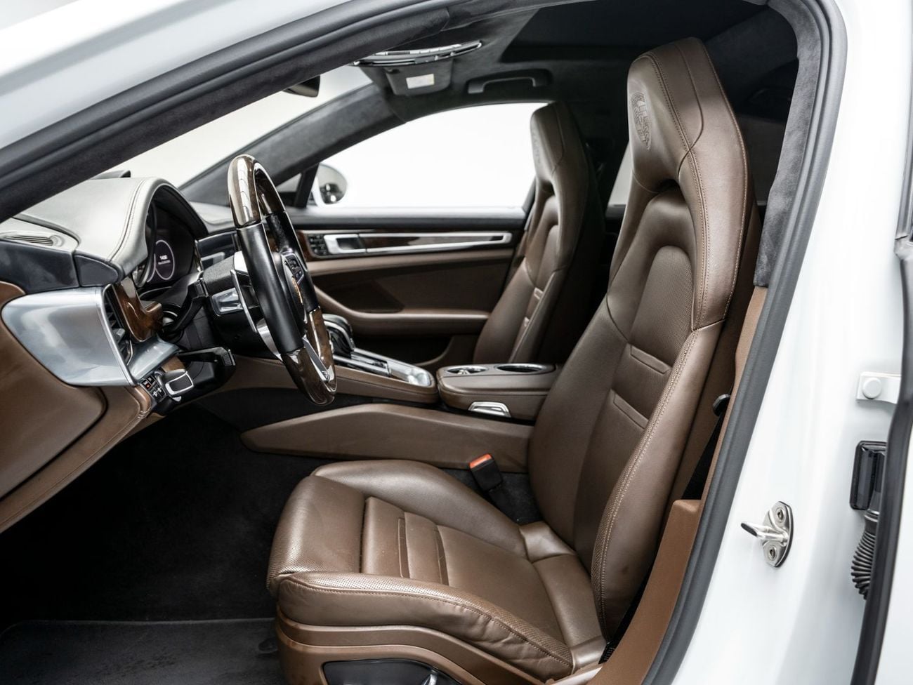 Porsche Panamera Turbo S E-Hybrid 4.0L (680 HP) RWD The BEST Ramadan Offer in the UAE - Limited Time Only, June 2026