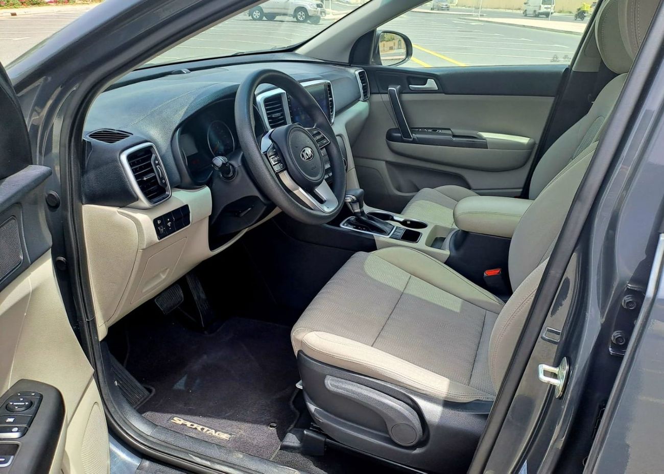 Kia Sportage LX 1.6L FWD