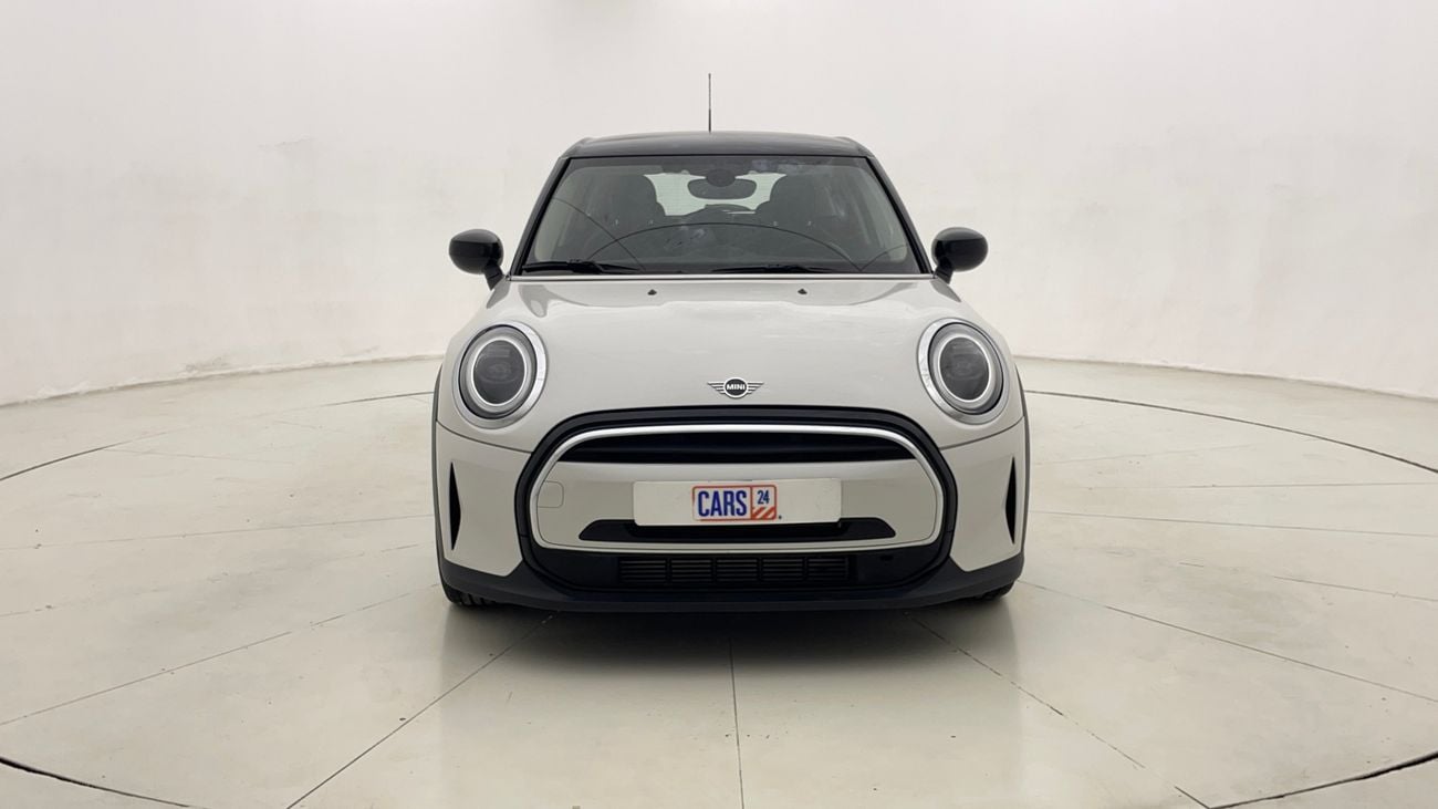 Mini Cooper Std 1.6L STD 1.5 | Zero Down Payment | Home Test Drive