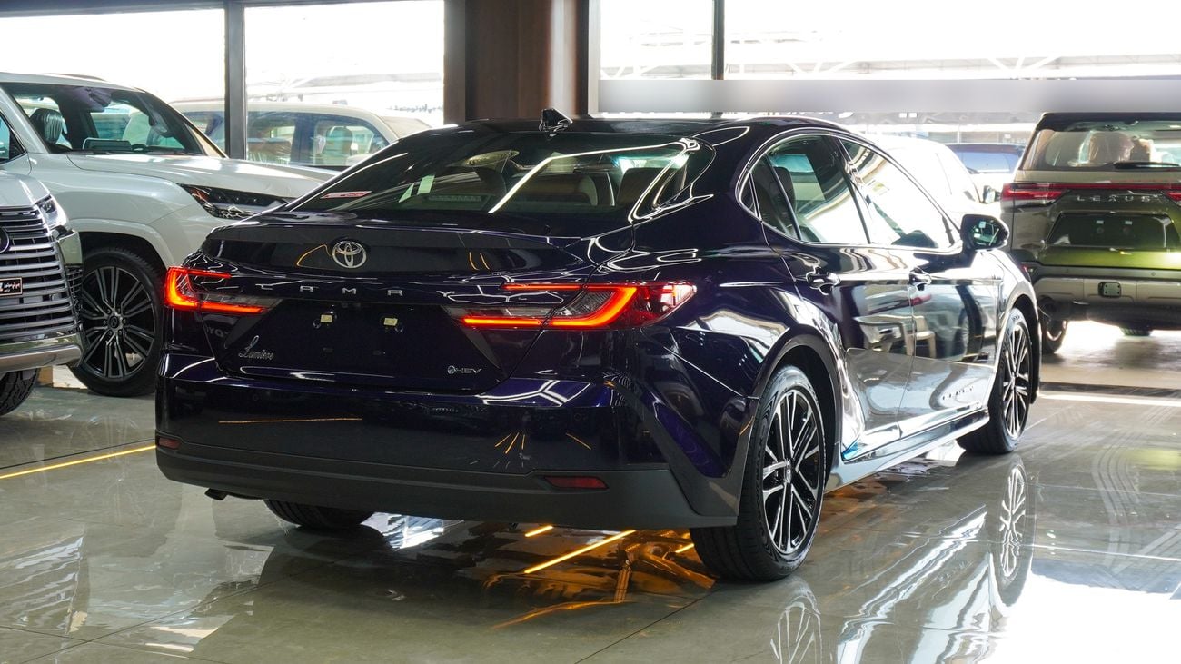 Toyota Camry Lumiere 2.5L HEV