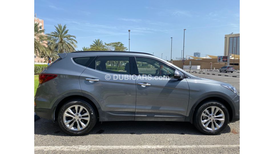 Hyundai Santa Fe HYUNDAI SANTA FE 2.4GDI GL 7S 4X4 2018 ...