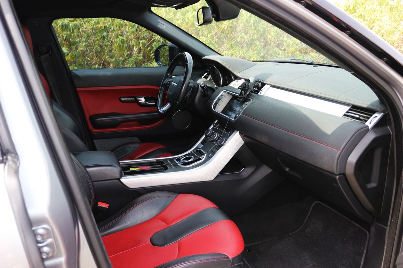 Land Rover Range Rover Evoque HSE Dynamic 2.0L (5 Door) Land Rover Range Rover Evoque 2.0T R-Dynamic S 250 PS 2014