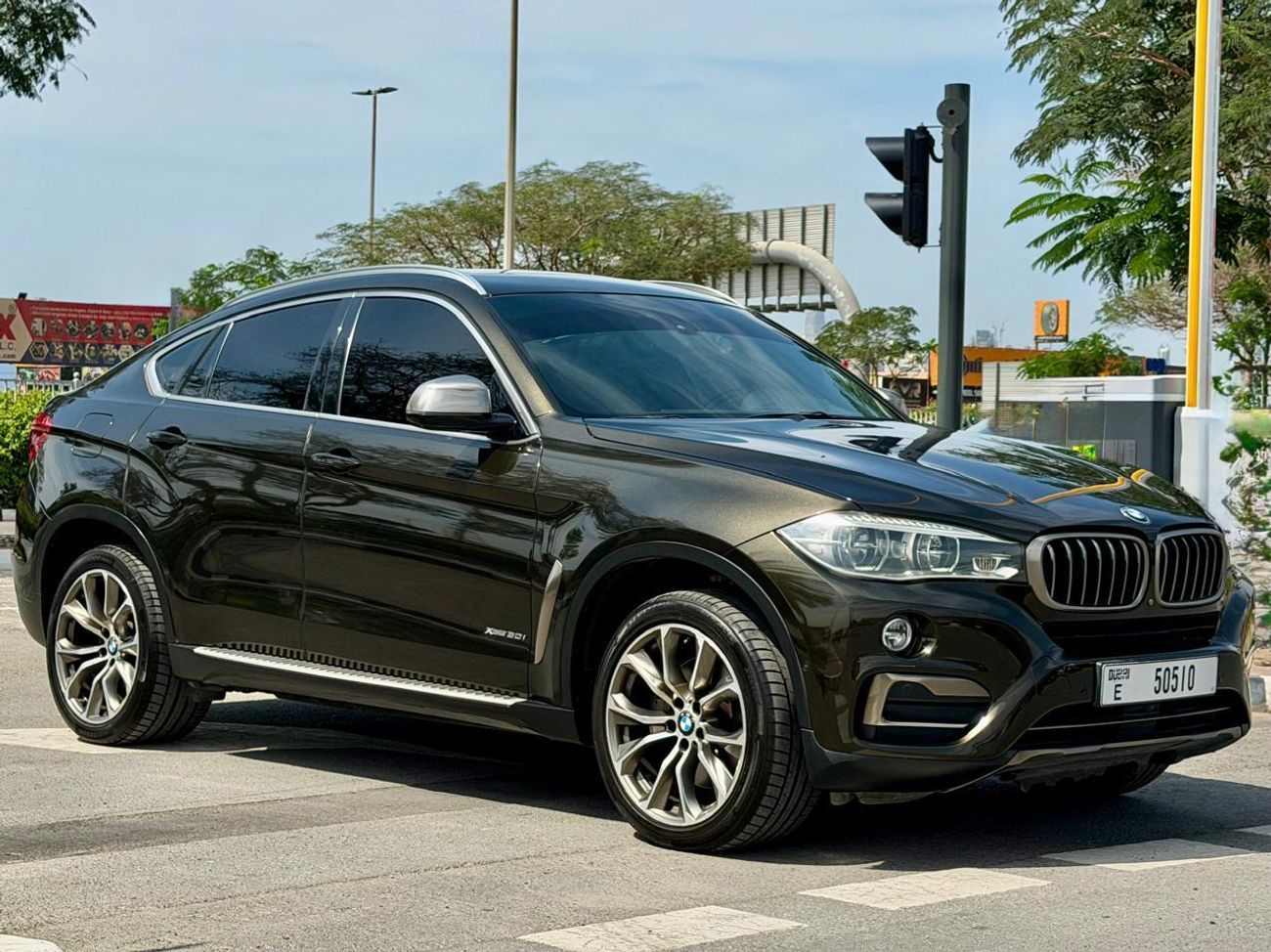 BMW X6 XDRIVE50i EXCLUSIVE Luxury BMW X6 2016 GCC Xdrive FULL OPTIONS ORIGINL PAINT FULL SERVICE HI