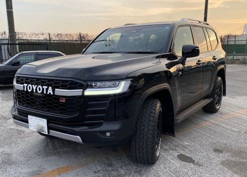 Toyota Land Cruiser GR Sport Rally Raid Edition