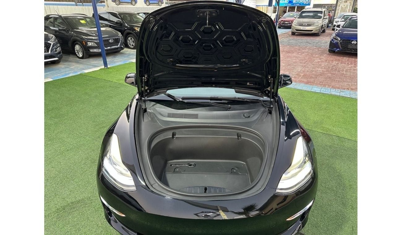 Tesla Model 3 Sedan model 3 REAR -WHEEL DRIVE engine UU RWD ELECTRIC one battery