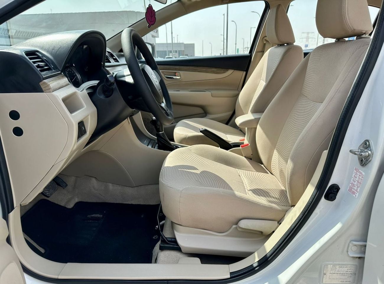سوزوكي سياز GL 420-Monthly l GCC l Camera, GPS l Accident Free