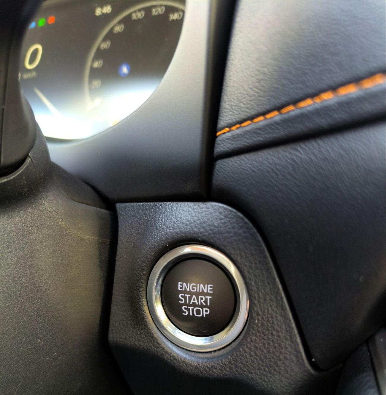 Toyota RAV4 2.0 FULL OPTION PANORAMA