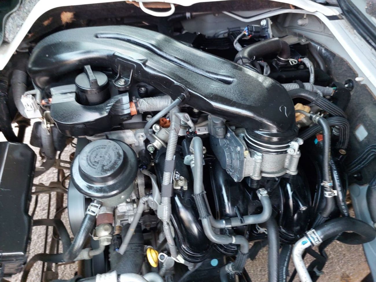 تويوتا هاياس TOYOTA HIACE COMMUTER VAN RIGHT HAND DRIVE(PM64467)