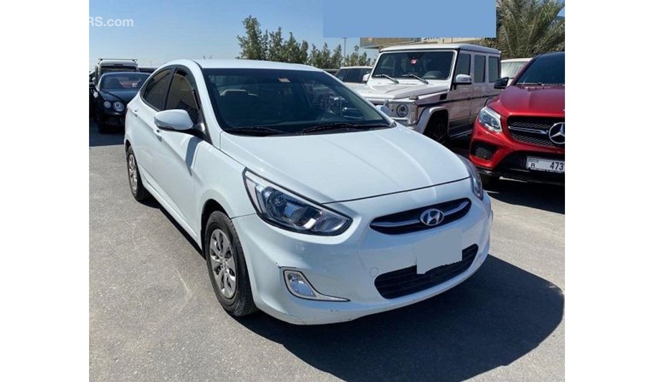 Hyundai Accent HYUNDAI ACCENT 2016 WHITE GCC